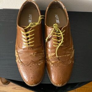 Mens Size 11 APT9 Dress Shoes